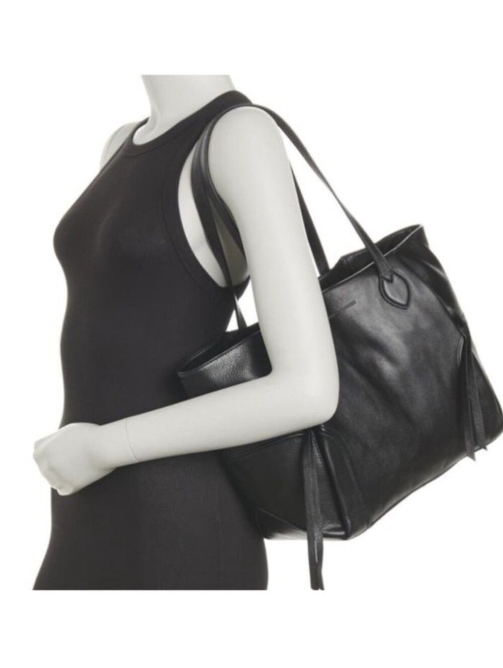 🌹 Chelsea Tote- Calf Leather By Aimee Kestenberg